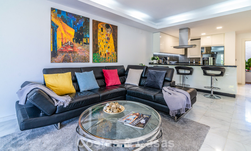 Apartamento de lujo en venta en el prestigioso resort Puente Romano, en la Milla de Oro de Marbella 784656