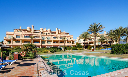 Apartamentos en venta en Four Seasons en Los Flamingos Golf, Benahavis - Marbella 784499