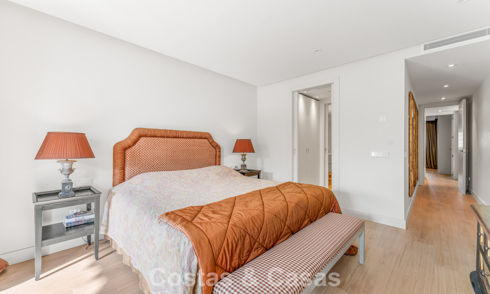 Apartamento de 3 dormitorios en un complejo boutique en venta en Puente Romano, en la Milla de Oro de Marbella 784521