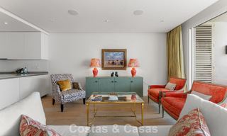 Apartamento de 3 dormitorios en un complejo boutique en venta en Puente Romano, en la Milla de Oro de Marbella 784525 