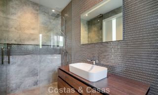 Impresionante villa con arquitectura auténtica y vistas al mar en venta en Sierra Blanca, en la Milla de Oro de Marbella 784621 