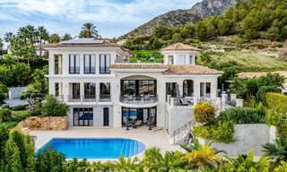 Impresionante villa con arquitectura auténtica y vistas al mar en venta en Sierra Blanca, en la Milla de Oro de Marbella 784633 