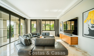 Impresionante villa con arquitectura auténtica y vistas al mar en venta en Sierra Blanca, en la Milla de Oro de Marbella 784636 
