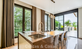 Impresionante villa con arquitectura auténtica y vistas al mar en venta en Sierra Blanca, en la Milla de Oro de Marbella 784644 