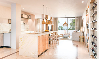 Apartamento reformado con vistas al mar en venta en un complejo en primera línea de playa, a un paso de Puerto Banús, Marbella 784675 