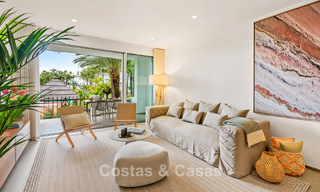 Apartamento de lujo en venta en el exclusivo resort Puente Romano, en la Milla de Oro de Marbella 784668 
