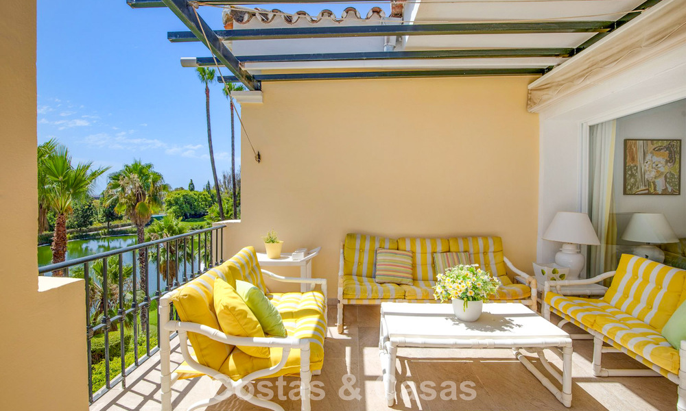 Luminoso apartamento de 3 dormitorios en venta en La Quinta Golf Resort, Benahavís - Marbella 784726