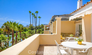 Luminoso apartamento de 3 dormitorios en venta en La Quinta Golf Resort, Benahavís - Marbella 784734 