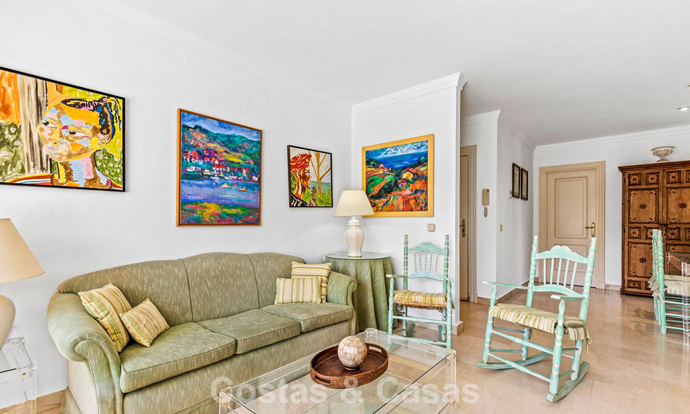 Luminoso apartamento de 3 dormitorios en venta en La Quinta Golf Resort, Benahavís - Marbella 784740