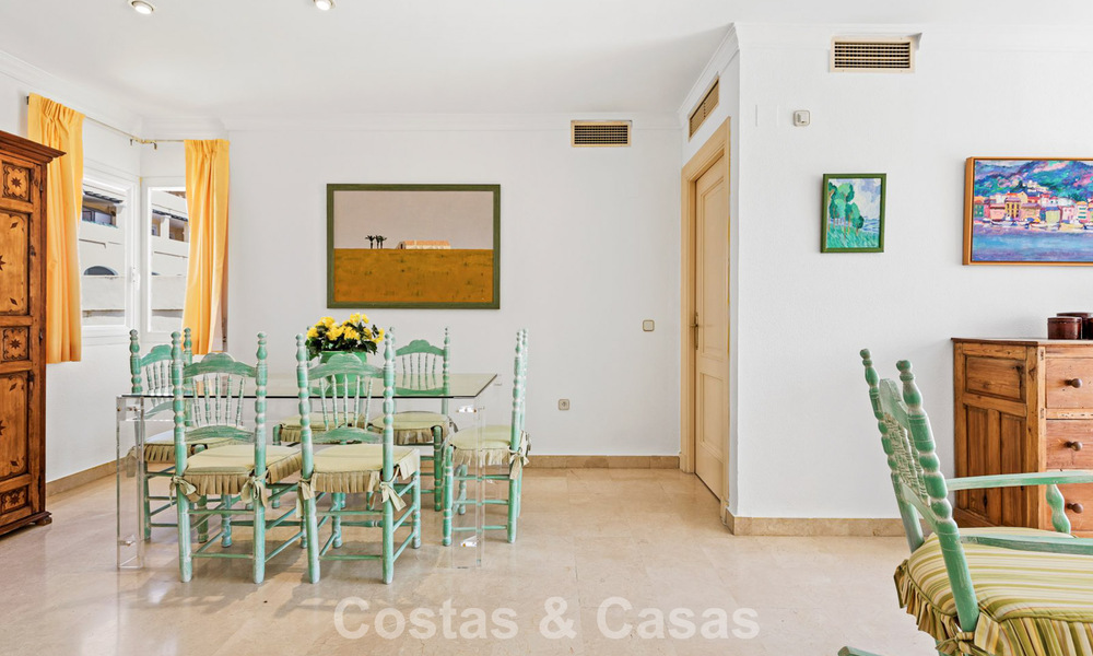Luminoso apartamento de 3 dormitorios en venta en La Quinta Golf Resort, Benahavís - Marbella 784742