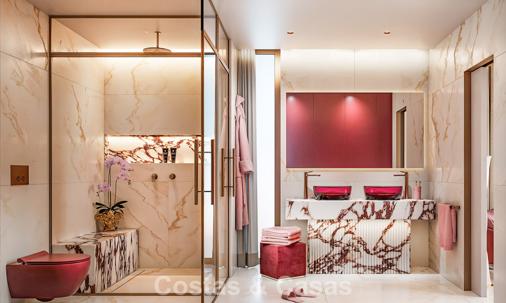 Exclusivas villas de diseño con interiores Versace Home en venta en Nueva Andalucía, Marbella 784958