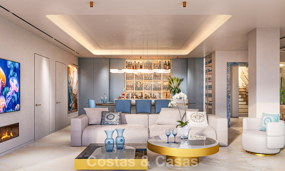 Exclusivas villas de diseño con interiores Versace Home en venta en Nueva Andalucía, Marbella 784972
