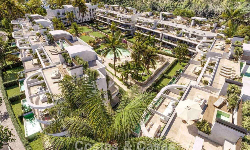 Innovadores apartamentos sobre plano en venta a un paso de los servicios y la playa en Estepona, Costa del Sol 784921