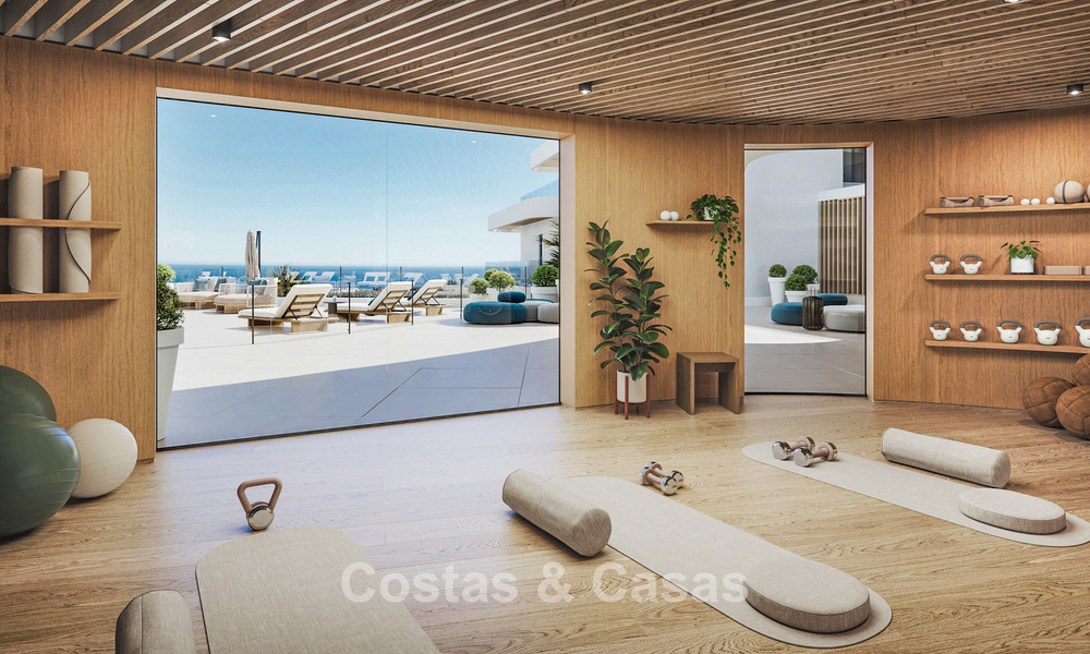 ¡Lanzamiento! Apartamentos con vistas panorámicas al mar en venta, en primera línea de golf en Mijas Costa, Costa del Sol 784992