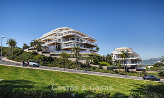 ¡Lanzamiento! Apartamentos con vistas panorámicas al mar en venta, en primera línea de golf en Mijas Costa, Costa del Sol 784999 