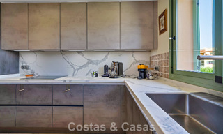 Apartamento de 3 dormitorios en venta con vistas al jardin y al mar, listo para entrar a vivir en Los Flamingos Golf Resort, Marbella - Benahavís 785077 