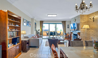 Apartamento de 3 dormitorios en venta con vistas al jardin y al mar, listo para entrar a vivir en Los Flamingos Golf Resort, Marbella - Benahavís 785086 