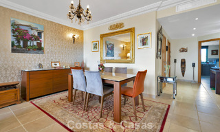 Apartamento de 3 dormitorios en venta con vistas al jardin y al mar, listo para entrar a vivir en Los Flamingos Golf Resort, Marbella - Benahavís 785088 