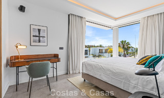 Villa de lujo contemporánea lista para entrar a vivir en el campo de golf de la Nueva Milla de Oro, Marbella - Estepona 785140 