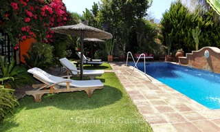 Villa en venta en Marbella Este en la Costa del Sol 11819 