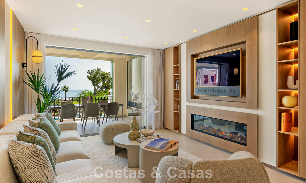 Apartamento con vistas al mar en venta en primera línea de playa en la Nueva Milla de Oro, entre Marbella y Estepona 785250