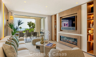 Apartamento con vistas al mar en venta en primera línea de playa en la Nueva Milla de Oro, entre Marbella y Estepona 785250 