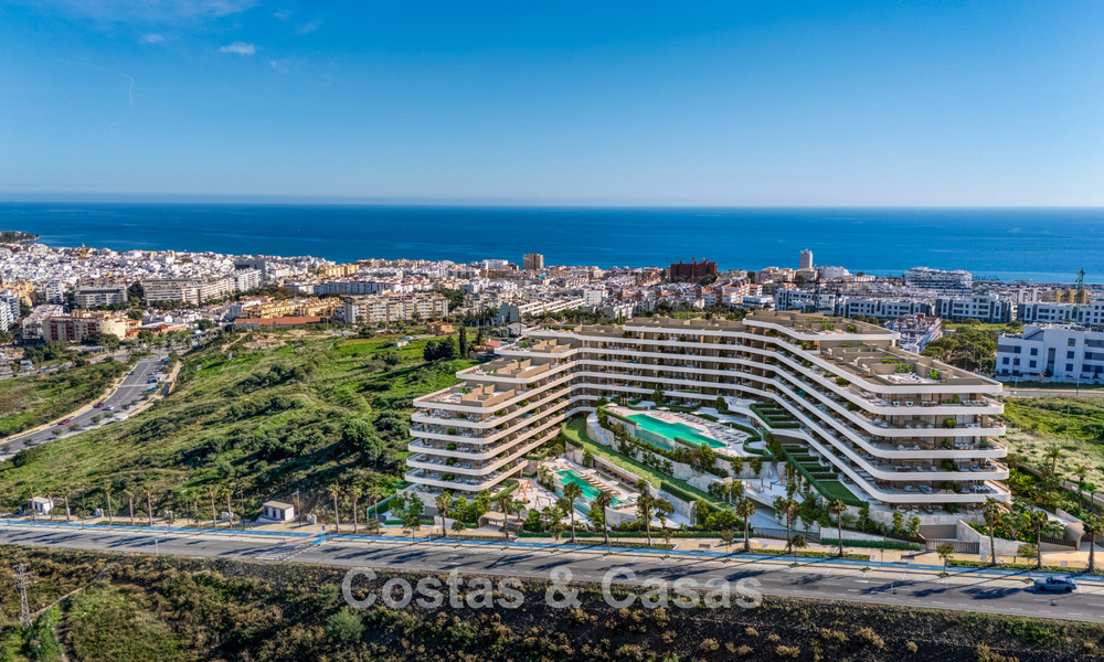 ¡Lanzamiento! Innovadores apartamentos sobre plano con vistas panorámicas al mar en venta cerca del centro de Estepona 785254