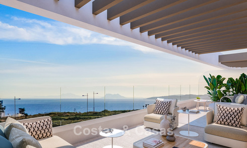 ¡Lanzamiento! Innovadores apartamentos sobre plano con vistas panorámicas al mar en venta cerca del centro de Estepona 785257