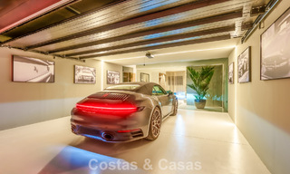 Prestigiosa casa adosada en venta en un exclusivo complejo residencial en la Milla de Oro de Marbella 785400 