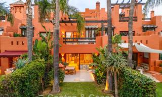 Prestigiosa casa adosada en venta en un exclusivo complejo residencial en la Milla de Oro de Marbella 785405 