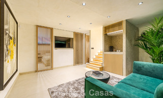 Prestigiosa casa adosada en venta en un exclusivo complejo residencial en la Milla de Oro de Marbella 785407 