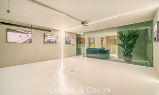 Prestigiosa casa adosada en venta en un exclusivo complejo residencial en la Milla de Oro de Marbella 785413 
