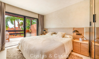 Prestigiosa casa adosada en venta en un exclusivo complejo residencial en la Milla de Oro de Marbella 785418 