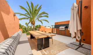 Prestigiosa casa adosada en venta en un exclusivo complejo residencial en la Milla de Oro de Marbella 785426 