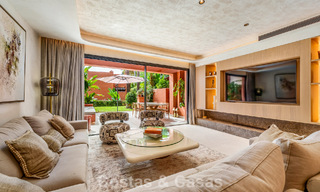 Prestigiosa casa adosada en venta en un exclusivo complejo residencial en la Milla de Oro de Marbella 785437 
