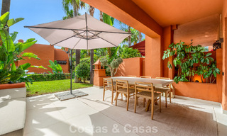 Prestigiosa casa adosada en venta en un exclusivo complejo residencial en la Milla de Oro de Marbella 785445 