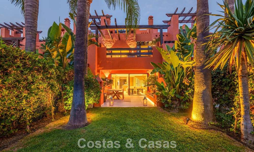 Prestigiosa casa adosada en venta en un exclusivo complejo residencial en la Milla de Oro de Marbella 785452