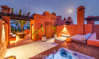 Prestigiosa casa adosada en venta en un exclusivo complejo residencial en la Milla de Oro de Marbella 785455 