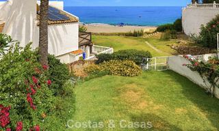 Amplia casa con vistas al mar, lista para entrar a vivir, en venta, junto a la playa, cerca de Estepona 785475 