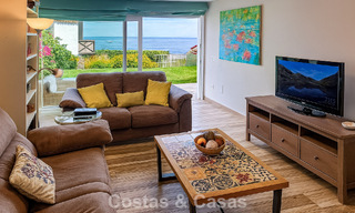 Amplia casa con vistas al mar, lista para entrar a vivir, en venta, junto a la playa, cerca de Estepona 785484 