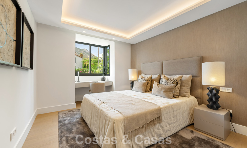Espaciosa villa de lujo con arquitectura mediterránea moderna en venta en la Milla de Oro de Marbella 785548