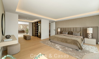 Espaciosa villa de lujo con arquitectura mediterránea moderna en venta en la Milla de Oro de Marbella 785551 