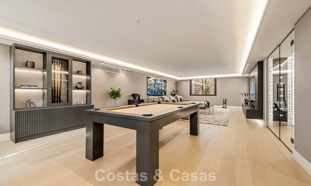 Espaciosa villa de lujo con arquitectura mediterránea moderna en venta en la Milla de Oro de Marbella 785568