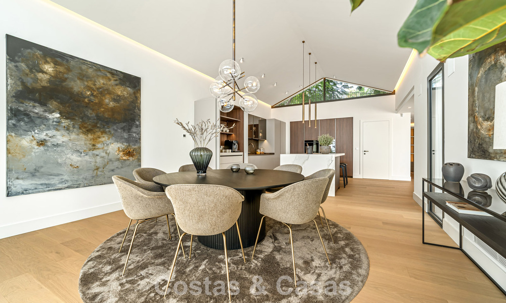 Espaciosa villa de lujo con arquitectura mediterránea moderna en venta en la Milla de Oro de Marbella 785577