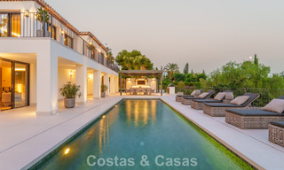 Espaciosa villa de lujo con arquitectura mediterránea moderna en venta en la Milla de Oro de Marbella 785588 