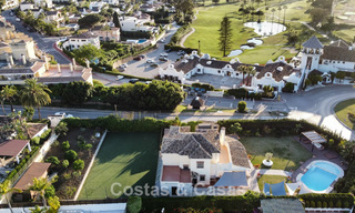 Preciosa villa de 6 dormitorios en venta, directamente en el Club de Golf Los Naranjos en Nueva Andalucía, Marbella 785721 