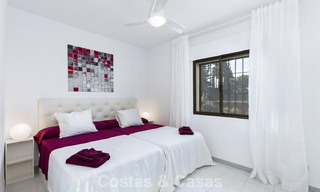 Preciosa villa de 6 dormitorios en venta, directamente en el Club de Golf Los Naranjos en Nueva Andalucía, Marbella 785724 