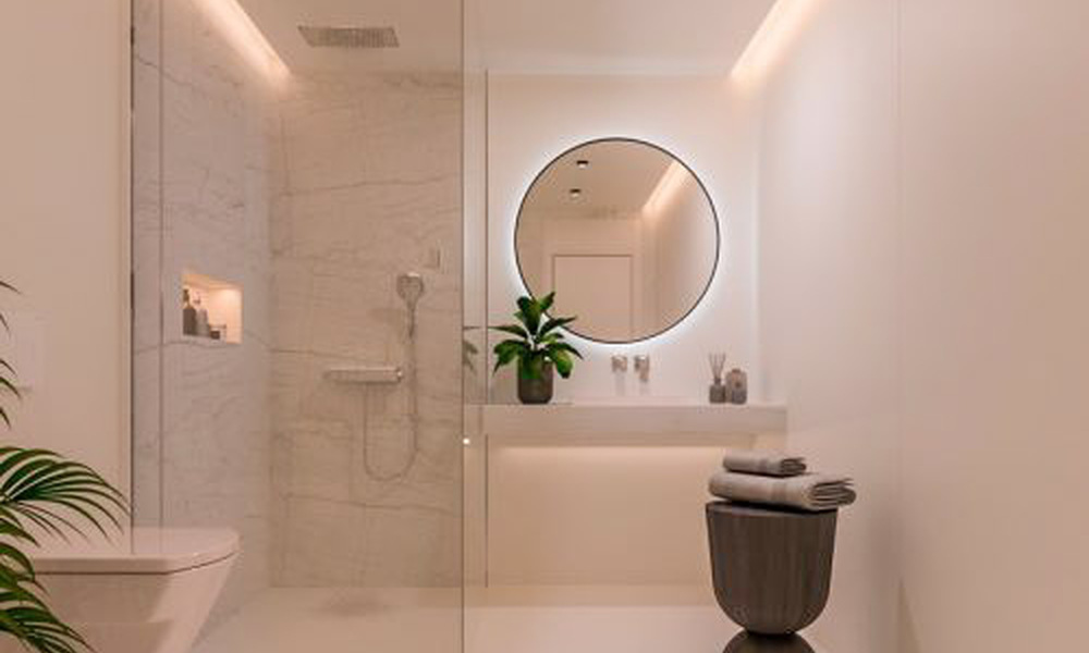 Apartamentos en venta en una ubicación privilegiada con vistas al mar, entre Benalmádena y Fuengirola, Costa del Sol 785819