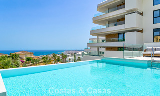 Apartamentos en venta en una ubicación privilegiada con vistas al mar, entre Benalmádena y Fuengirola, Costa del Sol 801792