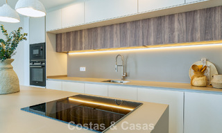 Apartamentos en venta en una ubicación privilegiada con vistas al mar, entre Benalmádena y Fuengirola, Costa del Sol 801797 